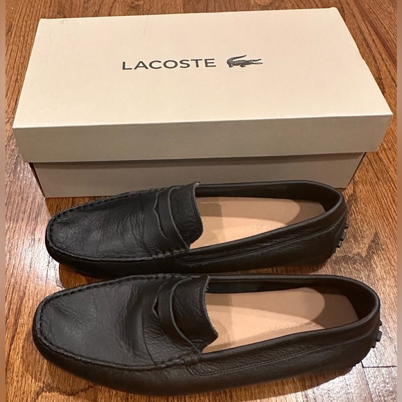 NWT MENS LACOSTE BLACK LEATHER CLASSIC STYLE DRIVING LOAFER SHOE W BOX - SIZE 10 main image 7